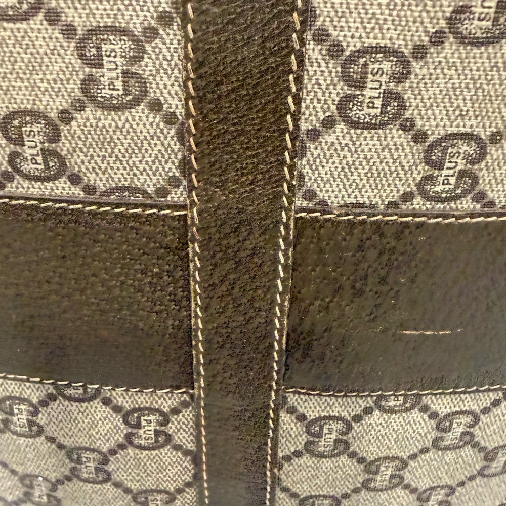 Gucci Plus Vintage Brown Monogram Travel Bag - Picture 8 of 16